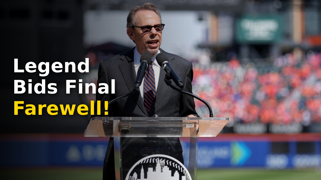 Howie Rose holding a microphone during his final Mets radio broadcast in 2026