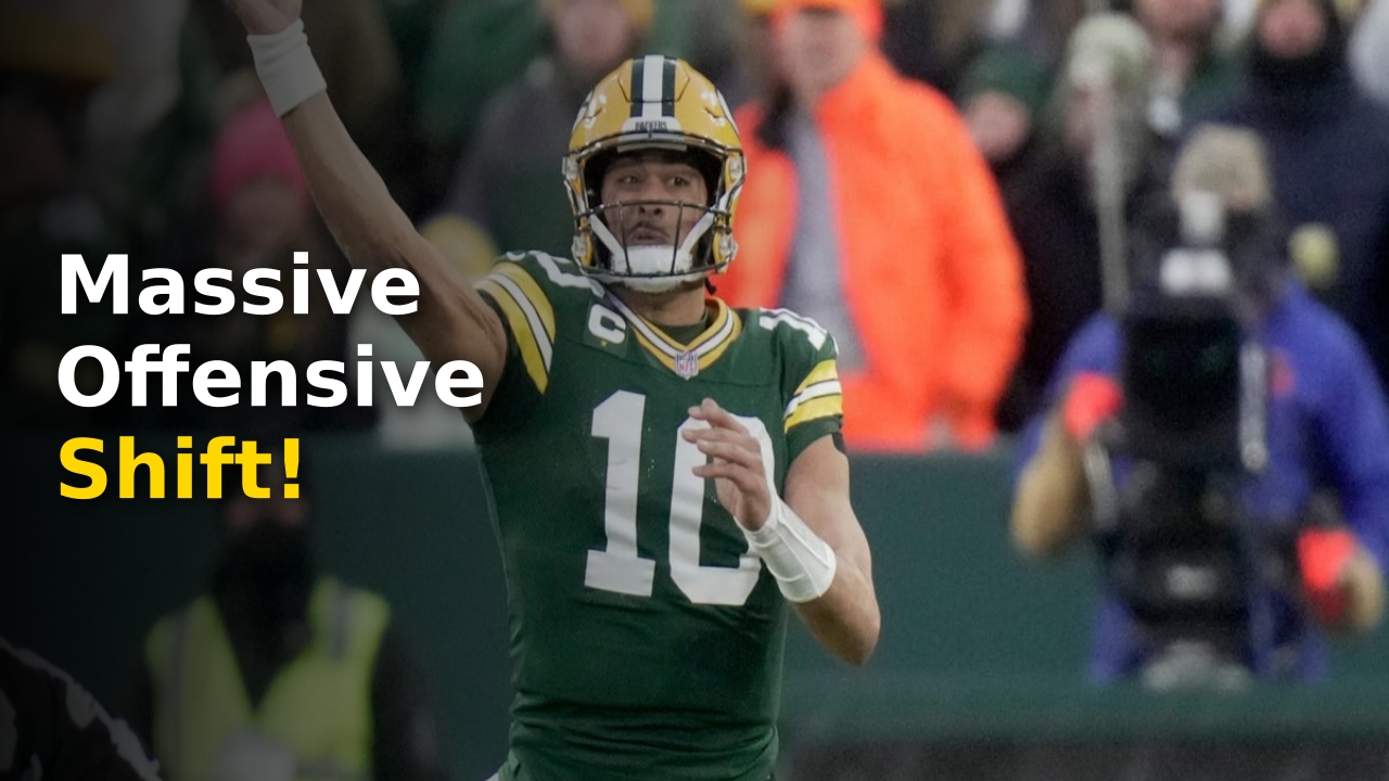 Jordan Love Packers Offense quarterback throwing a touchdown pass during 2026 NFL game