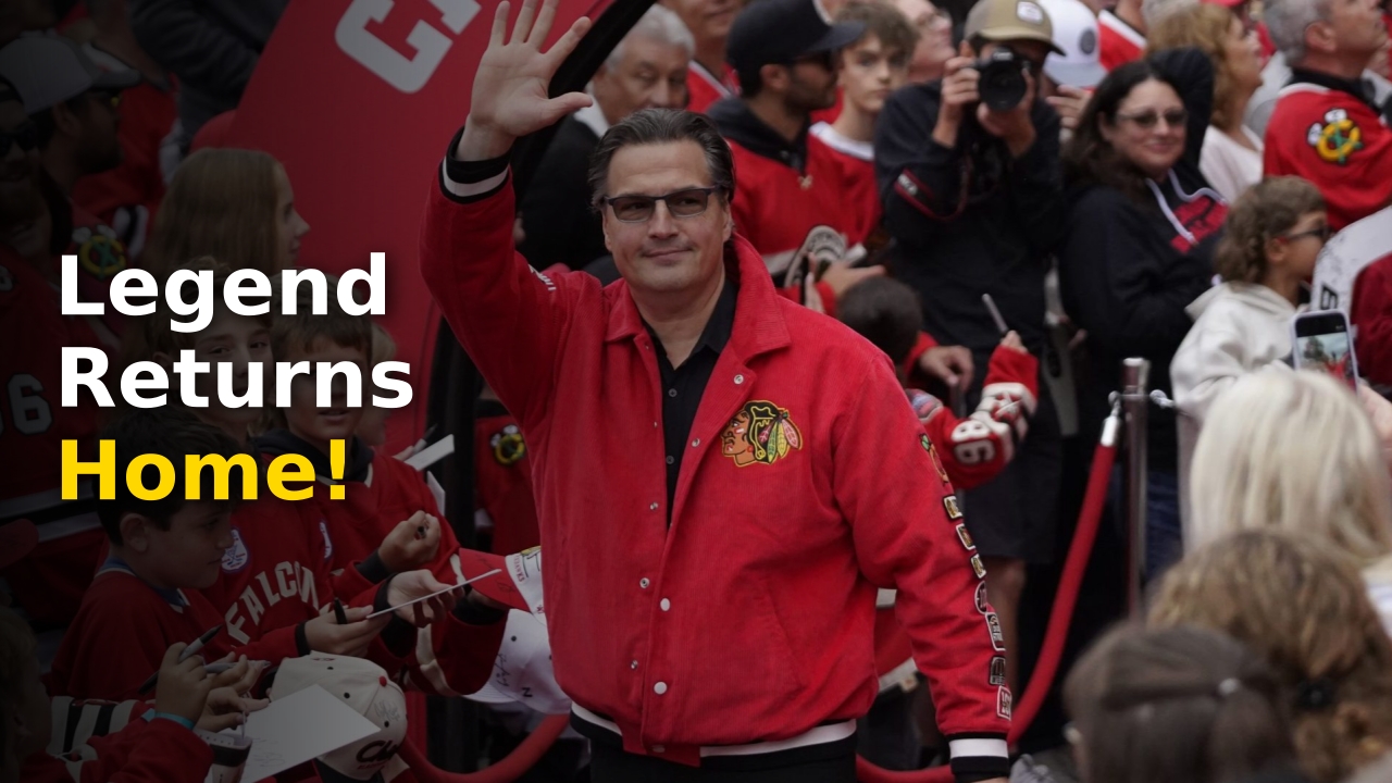 Eddie Olczyk in a suit ready for a Chicago Blackhawks broadcast during his 2024 return